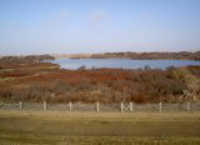 Blick Polderdeich Seenlandschaft