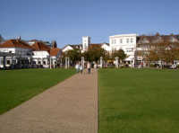 Weg zum Stadtkern von Kurplatz